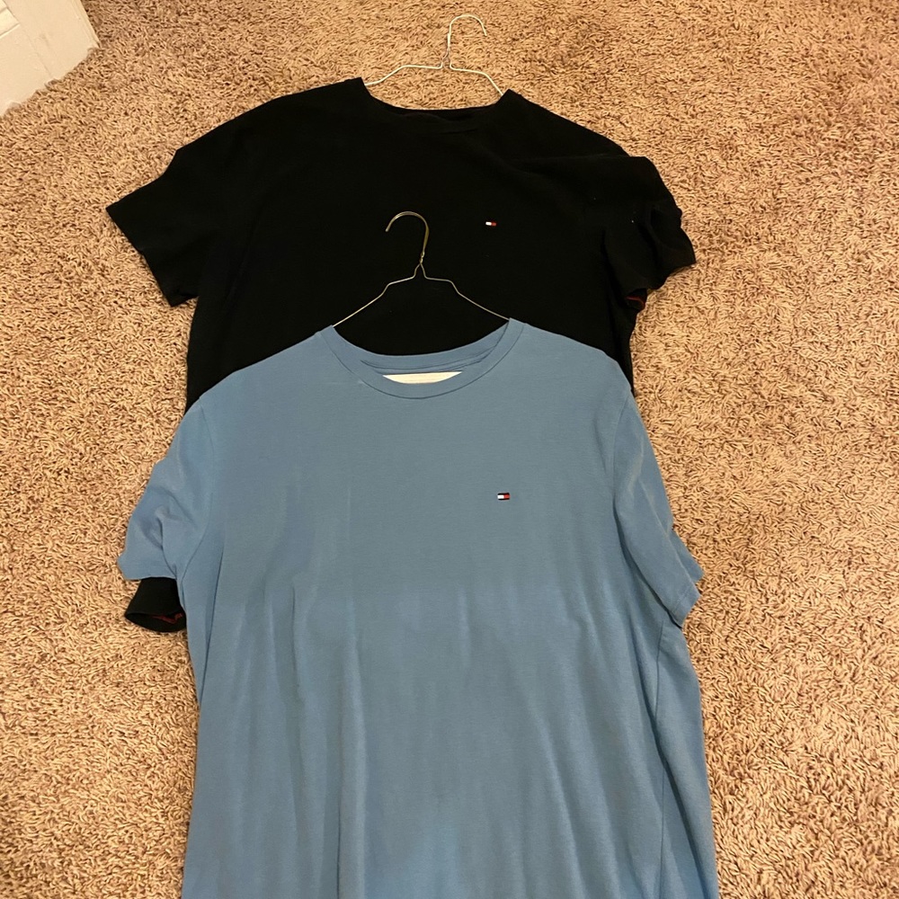 Tommy Hilfiger T-Shirts Large